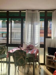 Mini photo: Apartment with terrace in Alicante, 98 m²