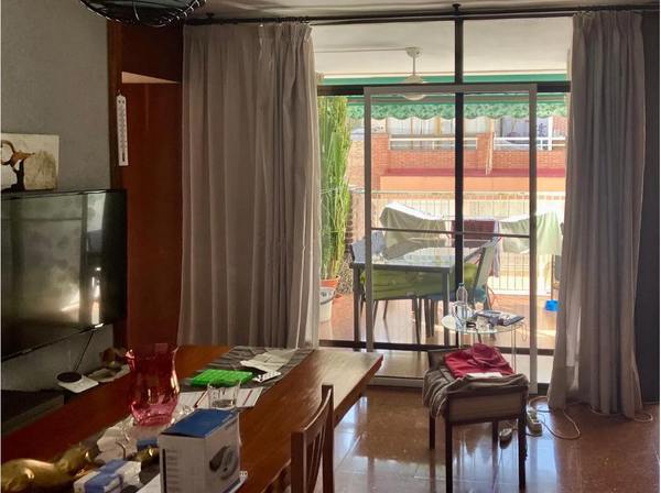 Photo: Apartment with terrace in Alicante, 98 m²