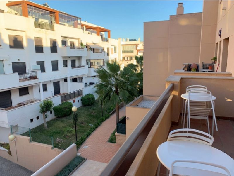 Фото: Квартира 2 спальни 68 м² в Михасе