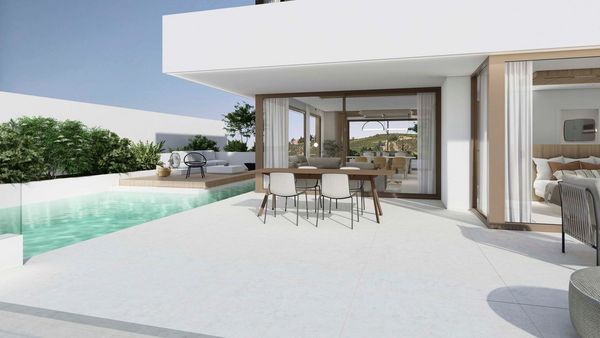 Foto: Villa de 3 dormitorios 622m² en Benidorm