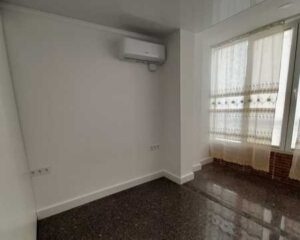 Мини фото: Квартира 5 спален 130м² в Аликанте