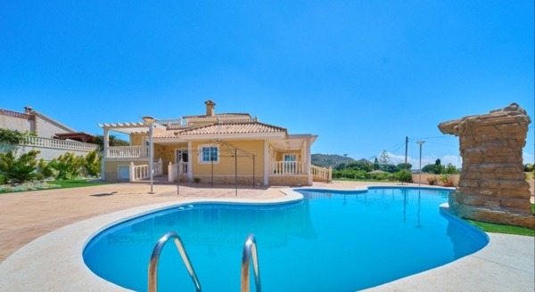 Foto: Chalet de 5 habitaciones 300m² en Boussot