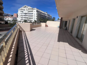 Mini photo: Apartment 2 bedrooms 138 m² in Fuengirola