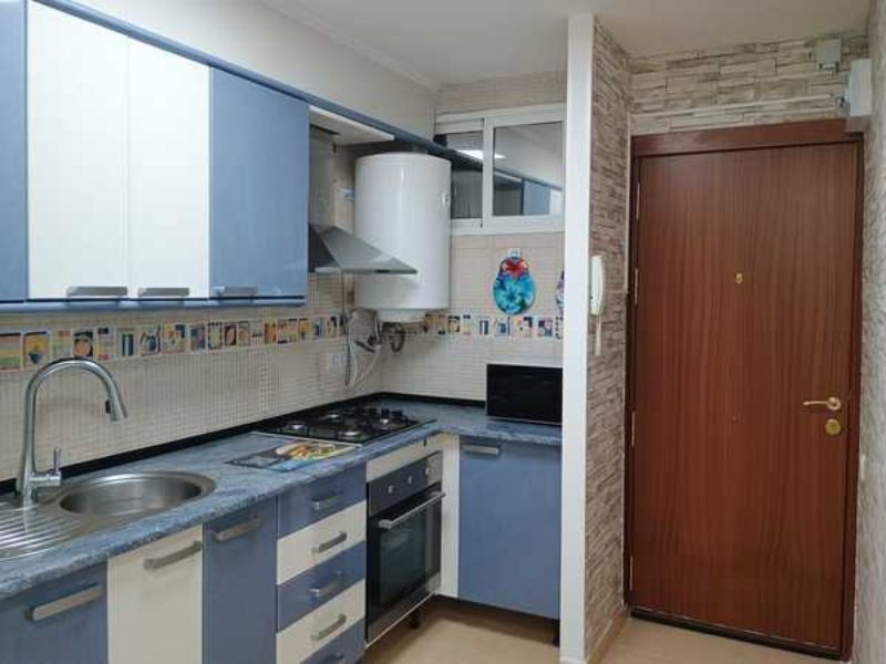 Фото: Квартира 4 спальни 78 м² в Бенидорме