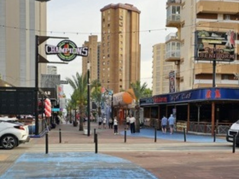 Фото: Квартира 1 спальня 45 м² в Бенидорме