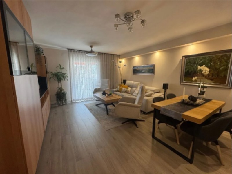 Apartamento 4 dormitorios 130 m² en Málaga Apartamento 4 dormitorios 130 m² en Málaga