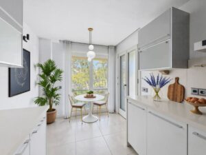 Мини фото: Квартира 3 спальни 243 м² в Эстепоне