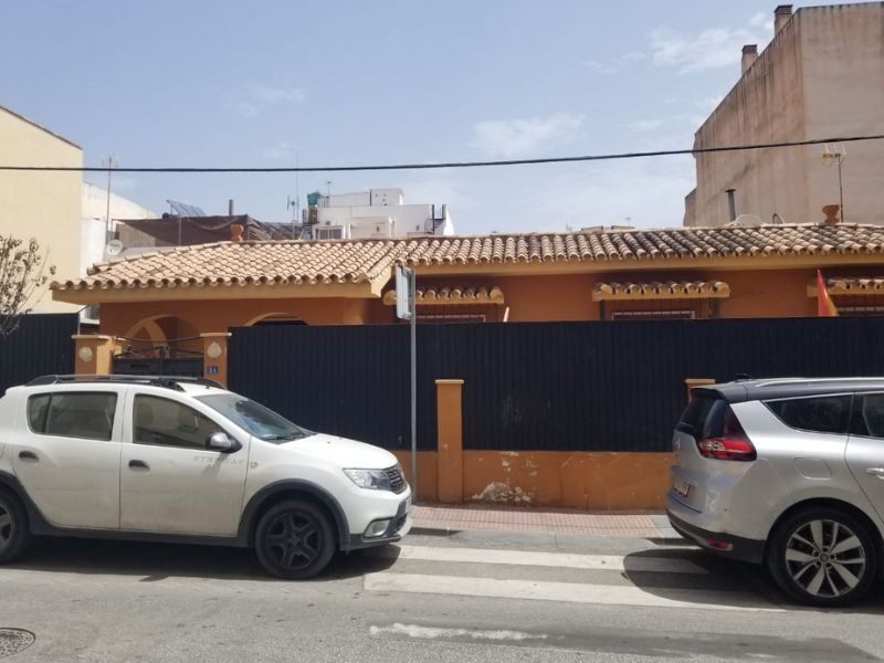 Photo: Residential plot 742 m² in Mijas