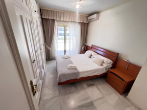 Mini photo: Apartment 2 bedrooms 138 m² in Fuengirola
