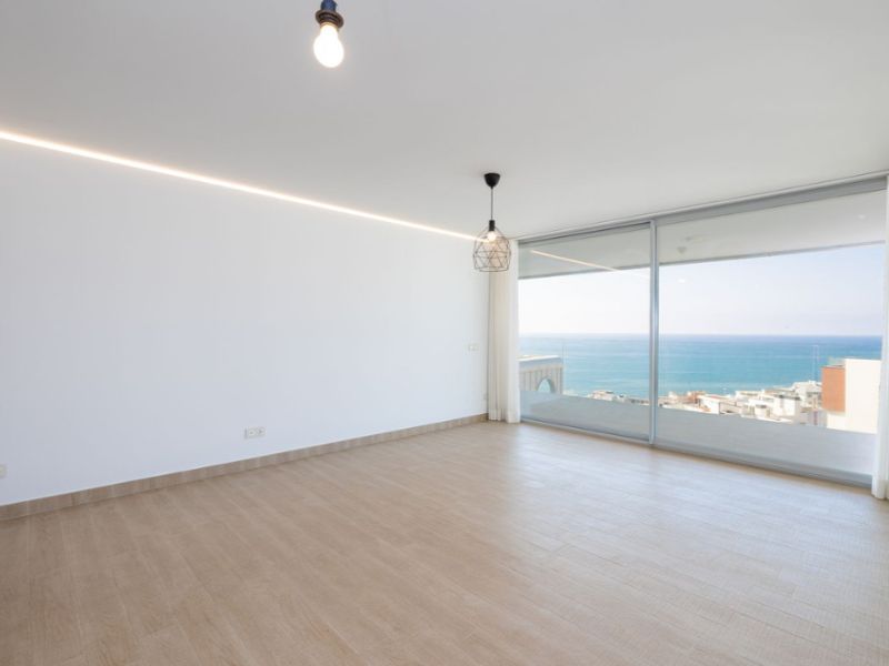 Фото: Квартира 3 спальні 96 м² в Фуенхіролі