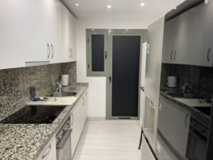 Mini foto: Apartamento 2 dormitorios 125 m² en Estepona