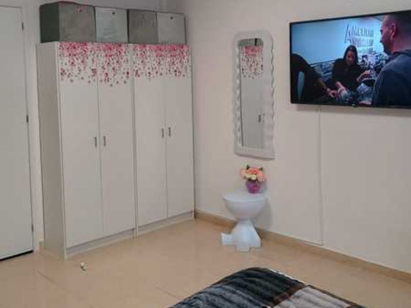 Фото: Квартира 4 спальни 78 м² в Бенидорме