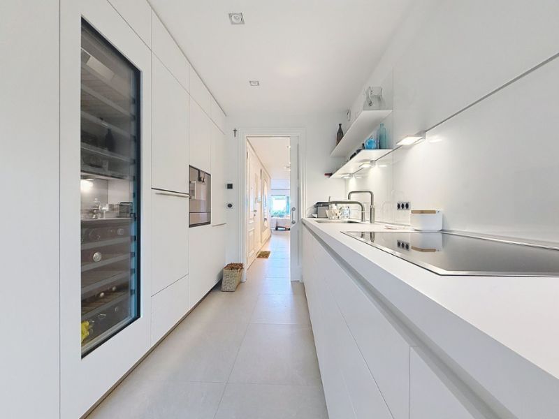 Фото: Квартира 2 спальни 115 м² в Эстепоне