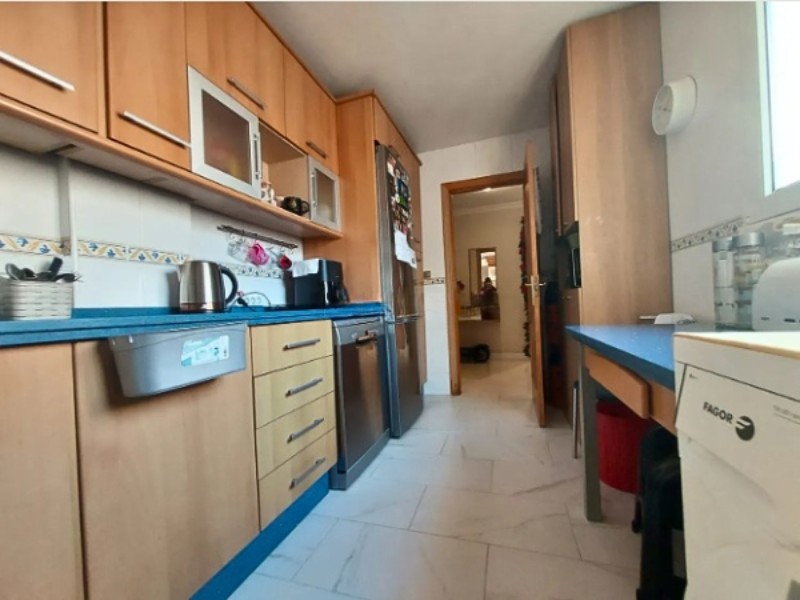 Foto: Dúplex 5 dormitorios 203 m² en Estepona