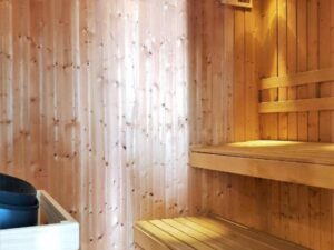 Mini photo: Apartment 3 bedrooms 212 m² in Estepona