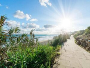 Mini photo: Apartment 3 bedrooms 212 m² in Estepona