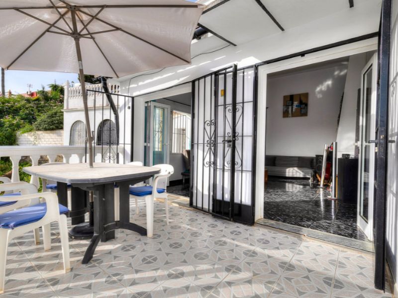 Foto: Villa 4 dormitorios 160 m² en Fuengirola