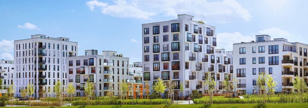 A Short Guide: How the Real Estate Market Works in Spain