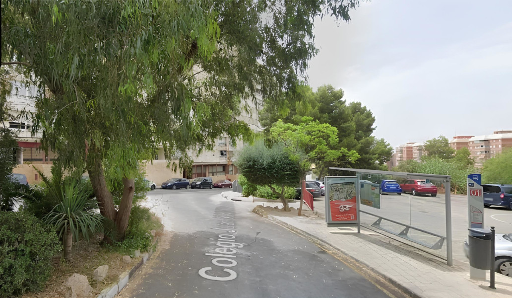 Фото: Квартира 3 спальни 80 м² в Аликанте