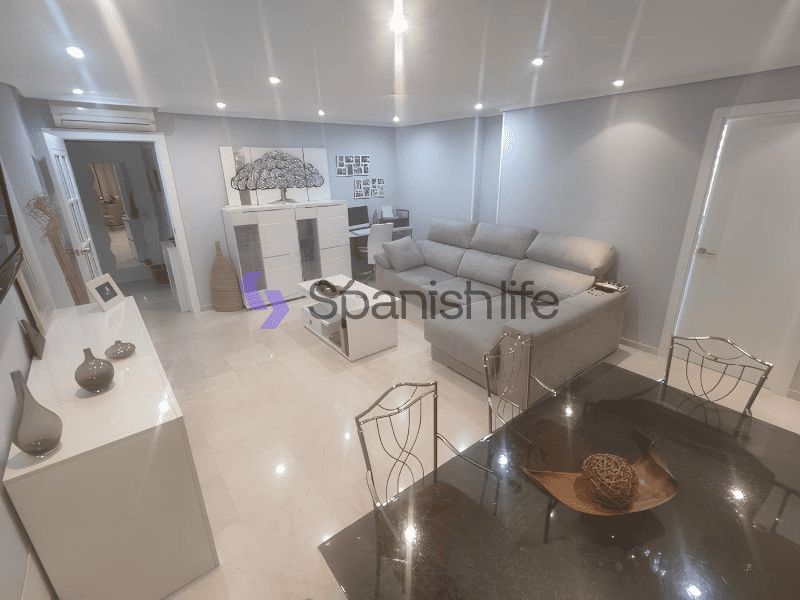 Foto: Apartamento 3 dormitorios 86 m² en Benidorm