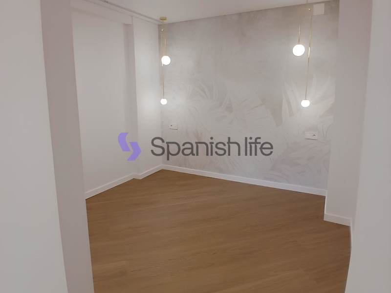 Photo: Apartment 3 bedrooms 69 m² in Valencia