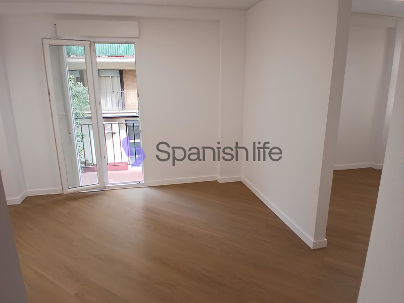 Photo: Apartment 3 bedrooms 69 m² in Valencia