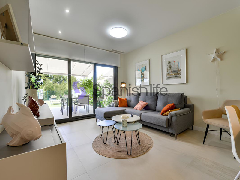 Dúplex 3 dormitorios 255 m² en Finerstat