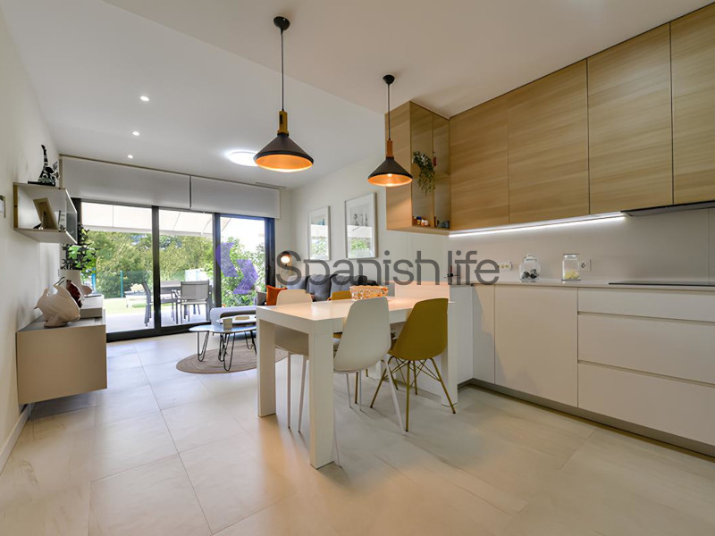 Foto: Dúplex 3 dormitorios 255 m² en Finerstat