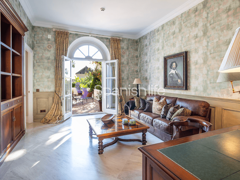 Foto: Villa de 5 dormitorios y 1265m² en Marbella