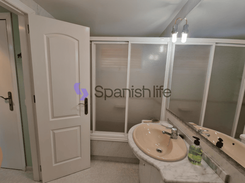 Foto: Apartamento 1 dormitorio 60 m² en Benidorm