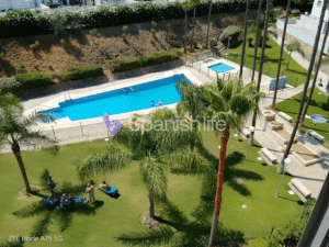 Mini photo: Three-bedroom apartment 150 m² in Fuengirola