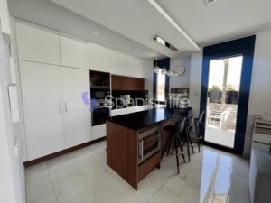 Mini foto: Chalet 4 dormitorios 285 m² en Orihuela Costa