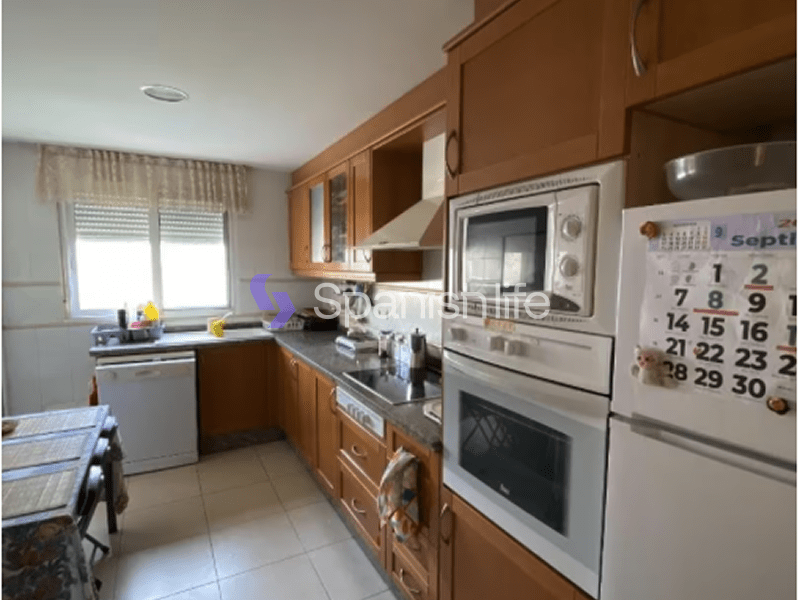 Фото: Квартира 4 спальні 140 м² в Гандія