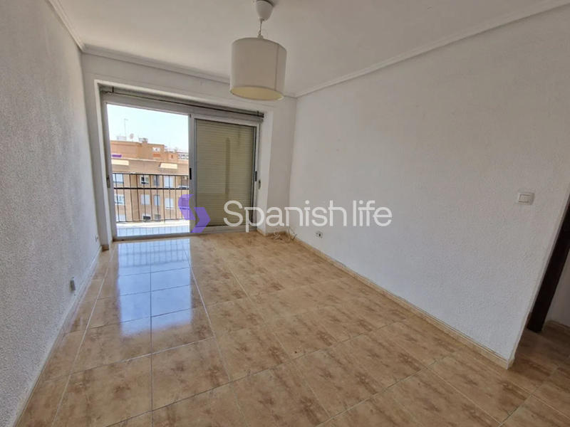 Фото: Квартира 3 спальни 73 м² в Беникалап