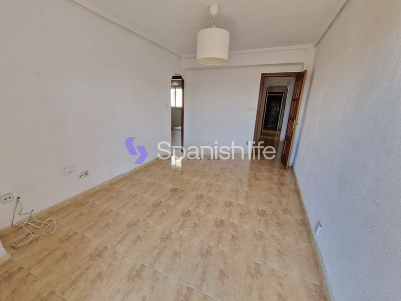 Фото: Квартира 3 спальни 73 м² в Беникалап