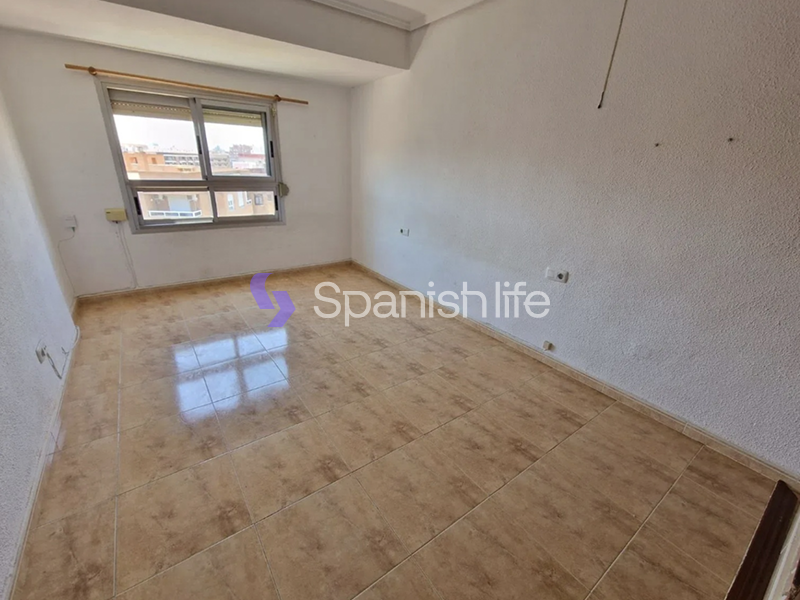 Фото: Квартира 3 спальни 73 м² в Беникалап