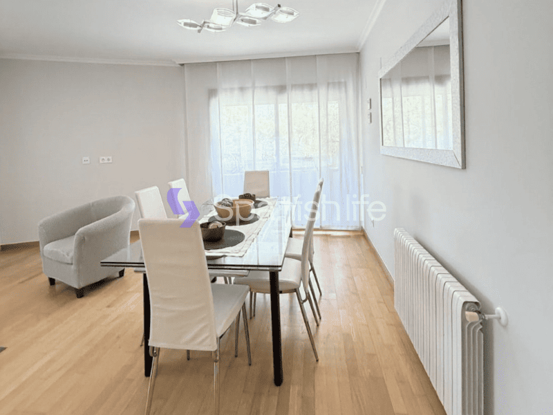 Photo: Apartment 3 bedrooms 119 m² in Valencia