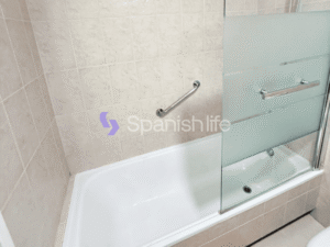 Mini photo: Apartment 3 bedrooms 119 m² in Valencia