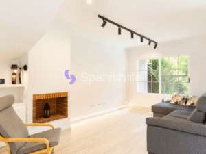 Mini photo: Townhouse 4 dormitorios 186 m² en Valencia