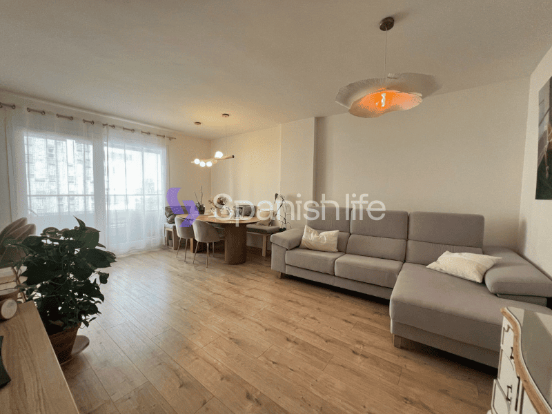 Photo: Apartment 3 bedrooms 106 m² in Valencia