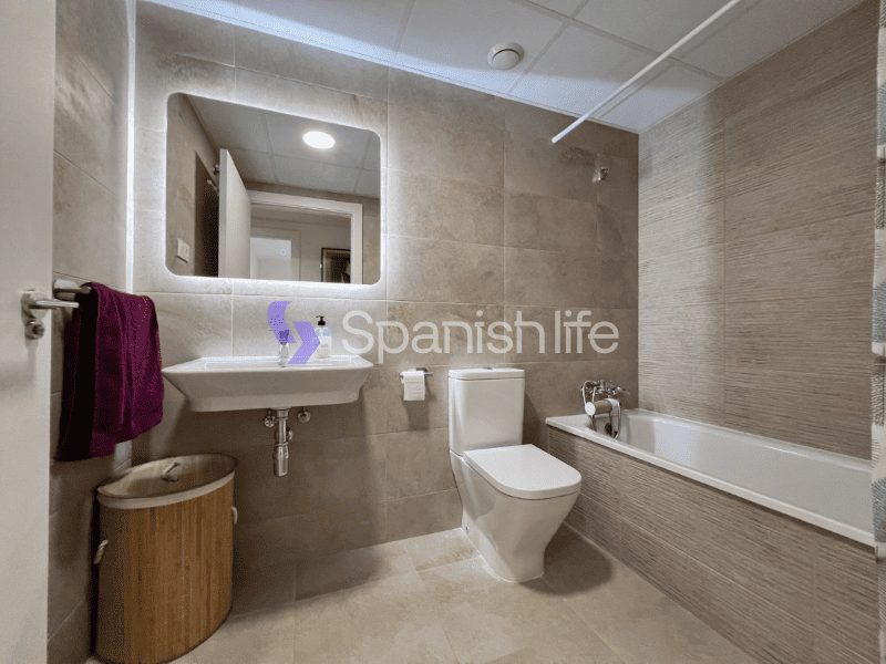 Photo: Apartment 3 bedrooms 106 m² in Valencia
