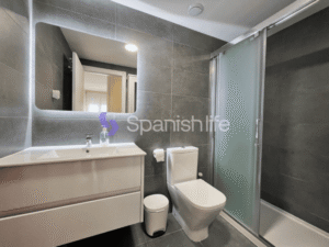 Mini photo: Apartment 3 bedrooms 106 m² in Valencia