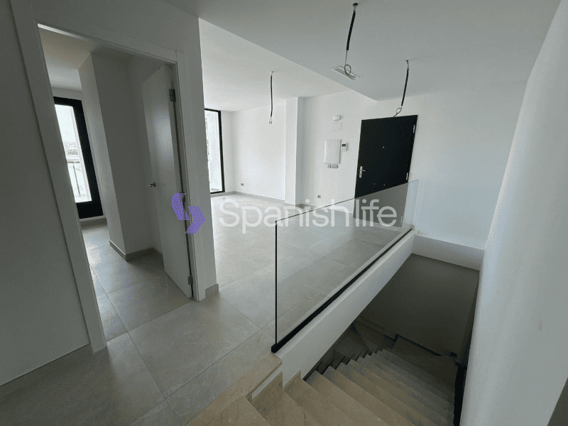 Photo: Townhouse 4 bedrooms 149 m² in Valencia