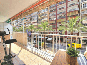 Mini photo: Apartamento 4 dormitorios 103 m² en Cullera