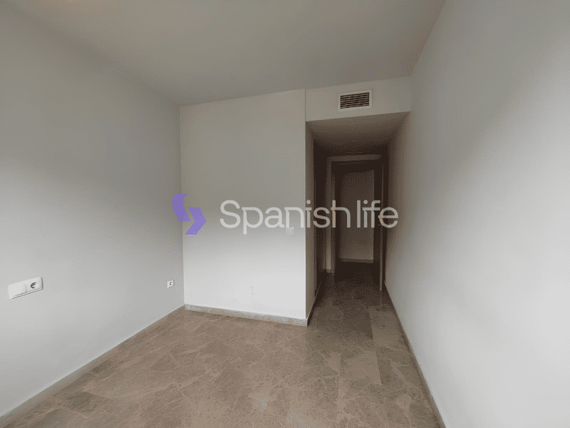 Фото: Квартира 4 спальні 120 м² у Валенсії