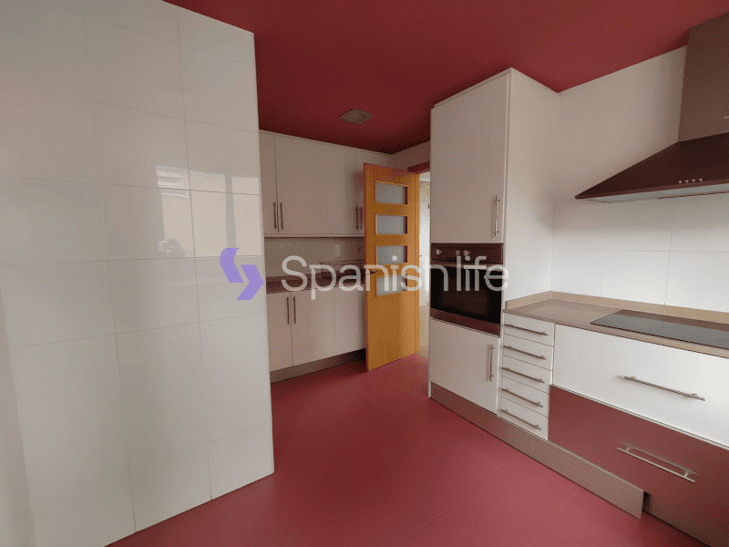 Фото: Квартира 4 спальні 120 м² у Валенсії