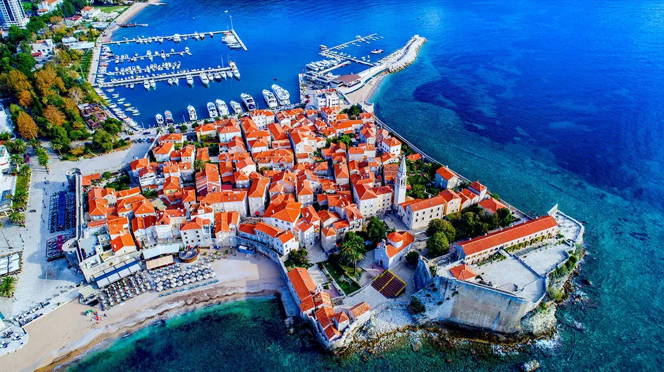 минусы жизни в Черногории