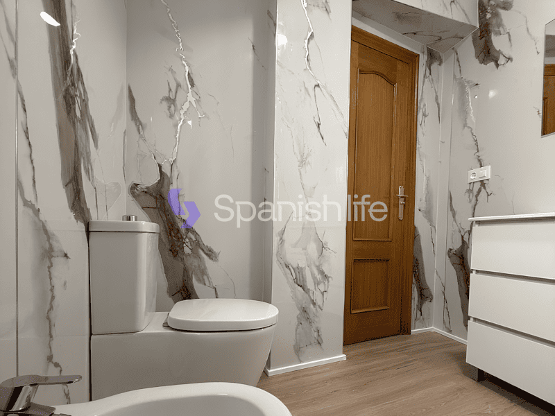 Photo: Apartment 4 bedrooms 135 m² in Valencia