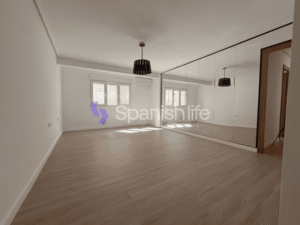 Mini photo: Apartment 4 bedrooms 135 m² in Valencia