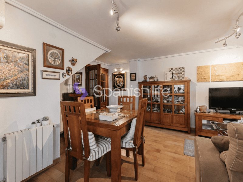 Фото: Дуплекс 3 спальні 98 м² у Валенсії